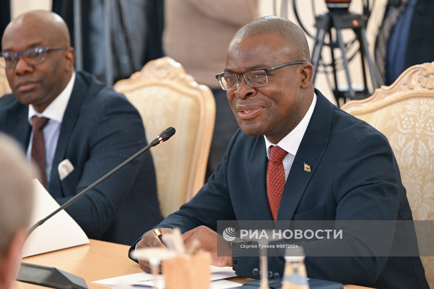 Встреча глав МИД РФ и Зимбабве С. Лаврова и А. Мурвиры