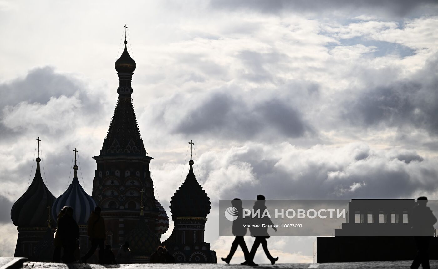 Весна в Москве