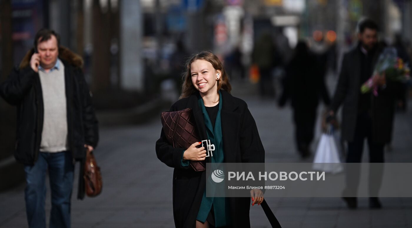 Весна в Москве