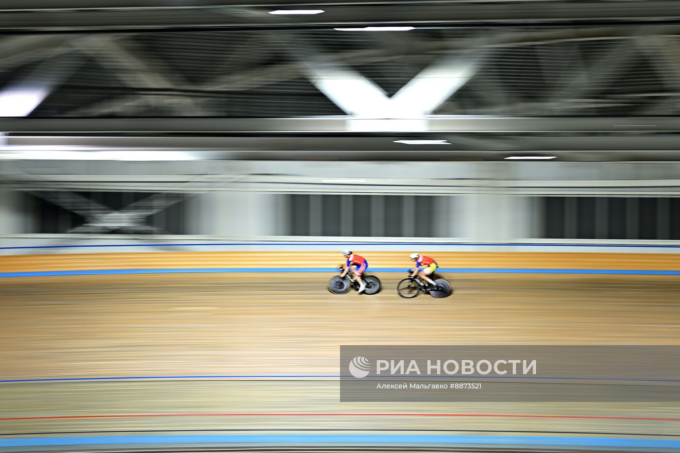 Велоспорт на треке