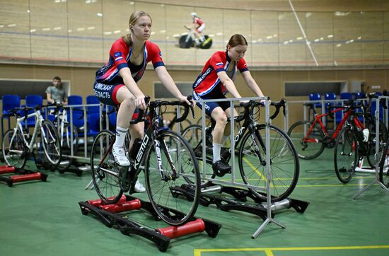 Велоспорт на треке