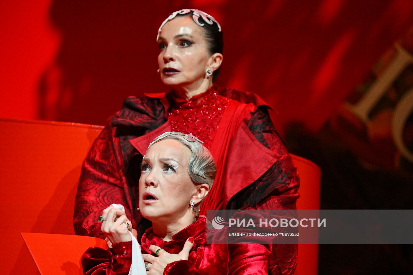 Спектакль "8 разгневанных женщин" в МХТ имени А. П. Чехова