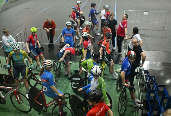 Велоспорт на треке