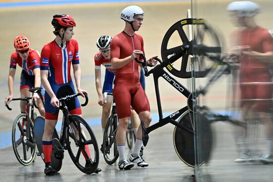 Велоспорт на треке