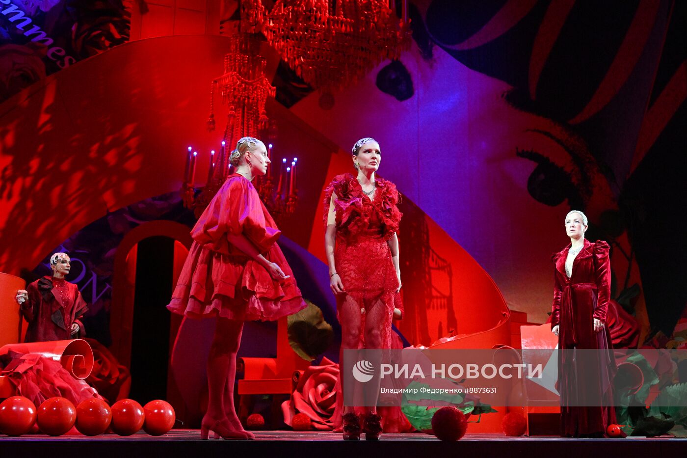 Спектакль "8 разгневанных женщин" в МХТ имени А. П. Чехова