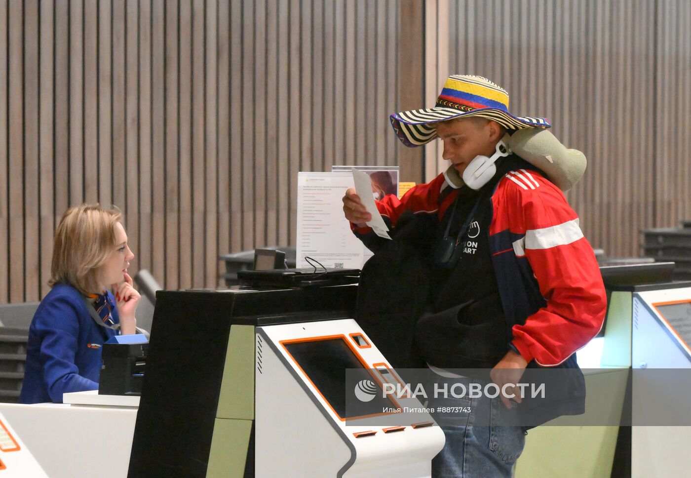В аэропорту Шереметьево запустили стойки самостоятельной регистрации пассажиров с багажом