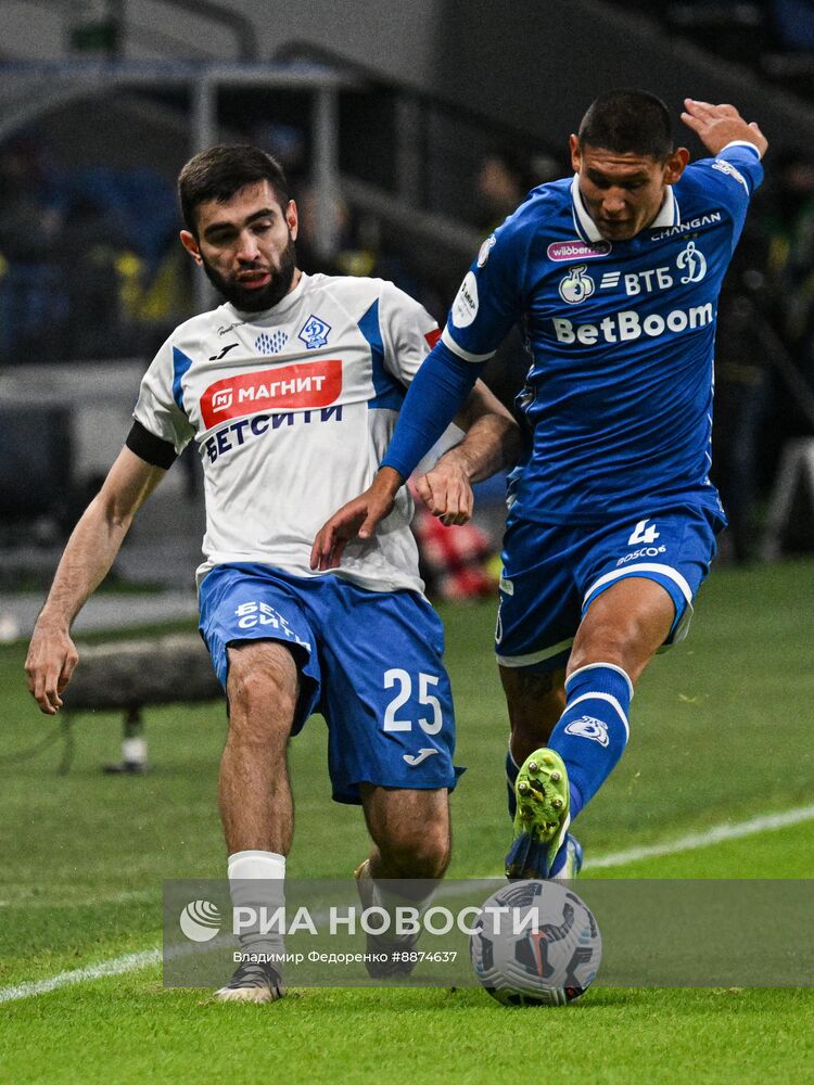 Футбол. РПЛ. Матч "Динамо М" - "Динамо Мх"