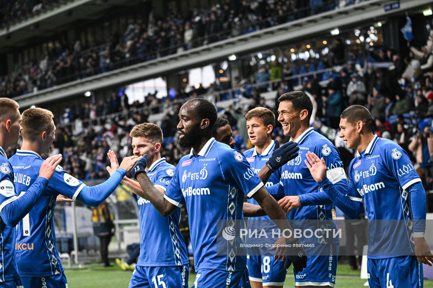 Футбол. РПЛ. Матч "Динамо М" - "Динамо Мх"