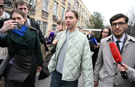 Избрание меры пресечения блогеру Александре Митрошиной