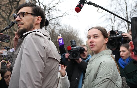 Избрание меры пресечения блогеру Александре Митрошиной