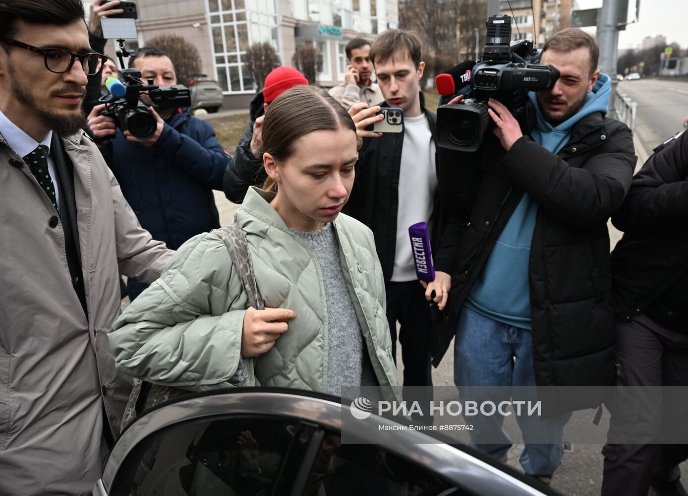 Избрание меры пресечения блогеру Александре Митрошиной