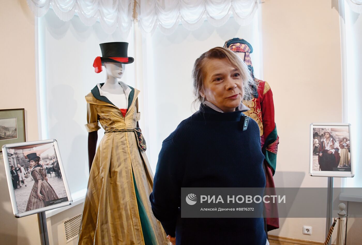 Выставка костюмов из фильма "Пророк. История Александра Пушкина"