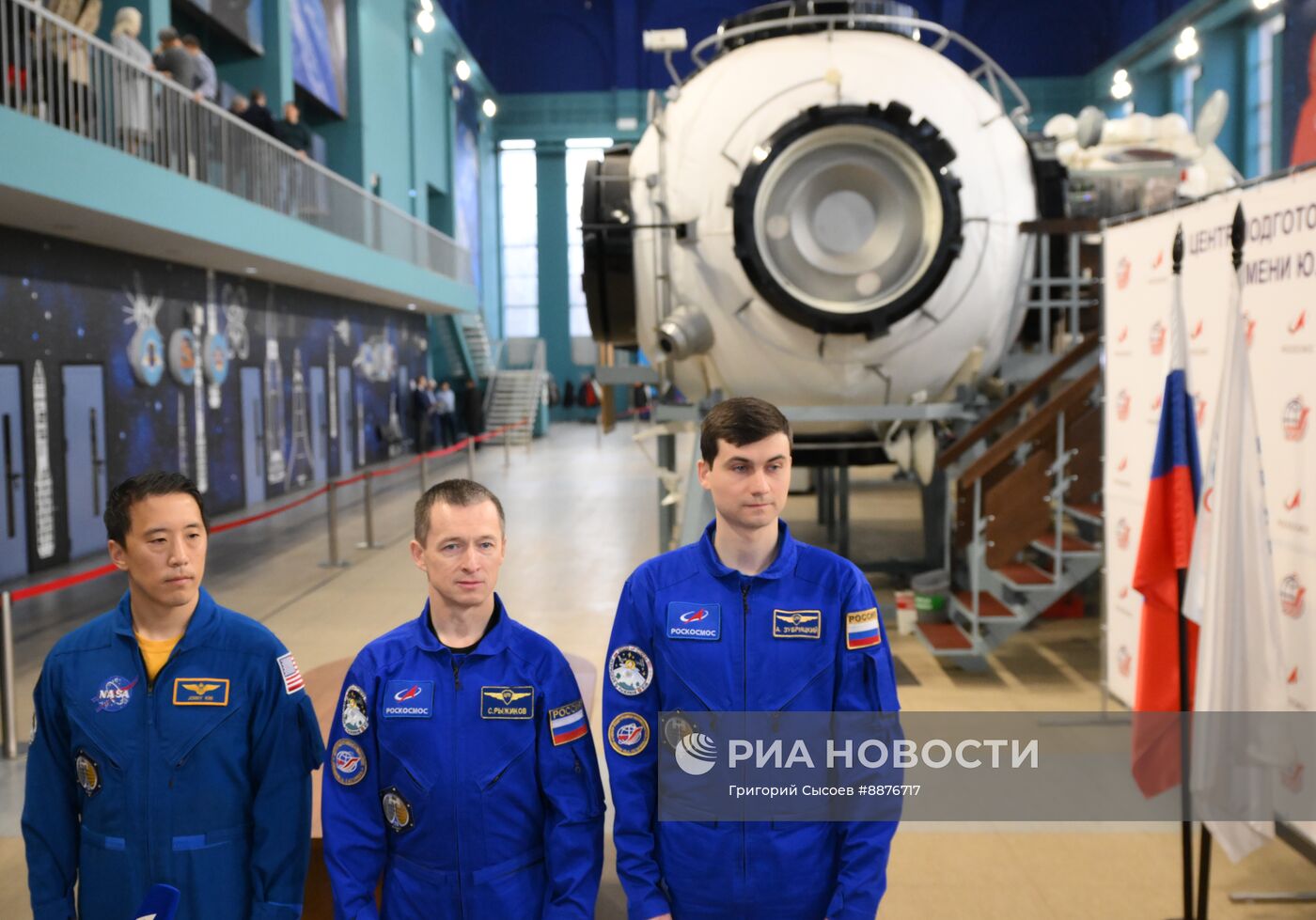 Комплексная тренировка экипажа МКС-73