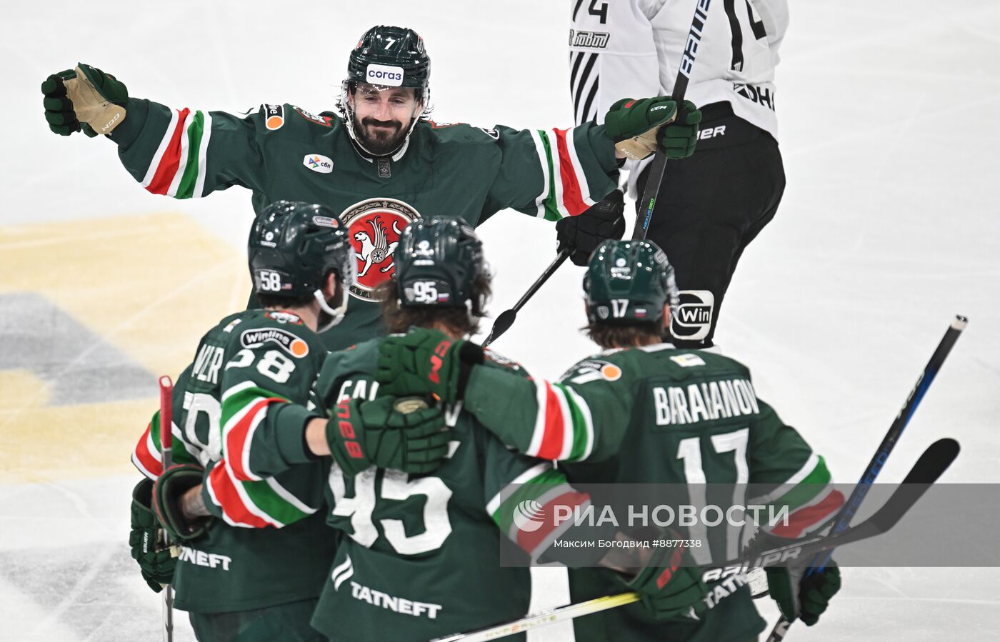 Хоккей. КХЛ. Матч "Ак Барс" - "Трактор"