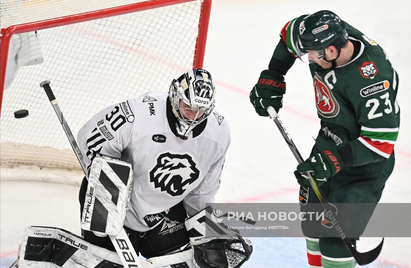 Хоккей. КХЛ. Матч "Ак Барс" - "Трактор"