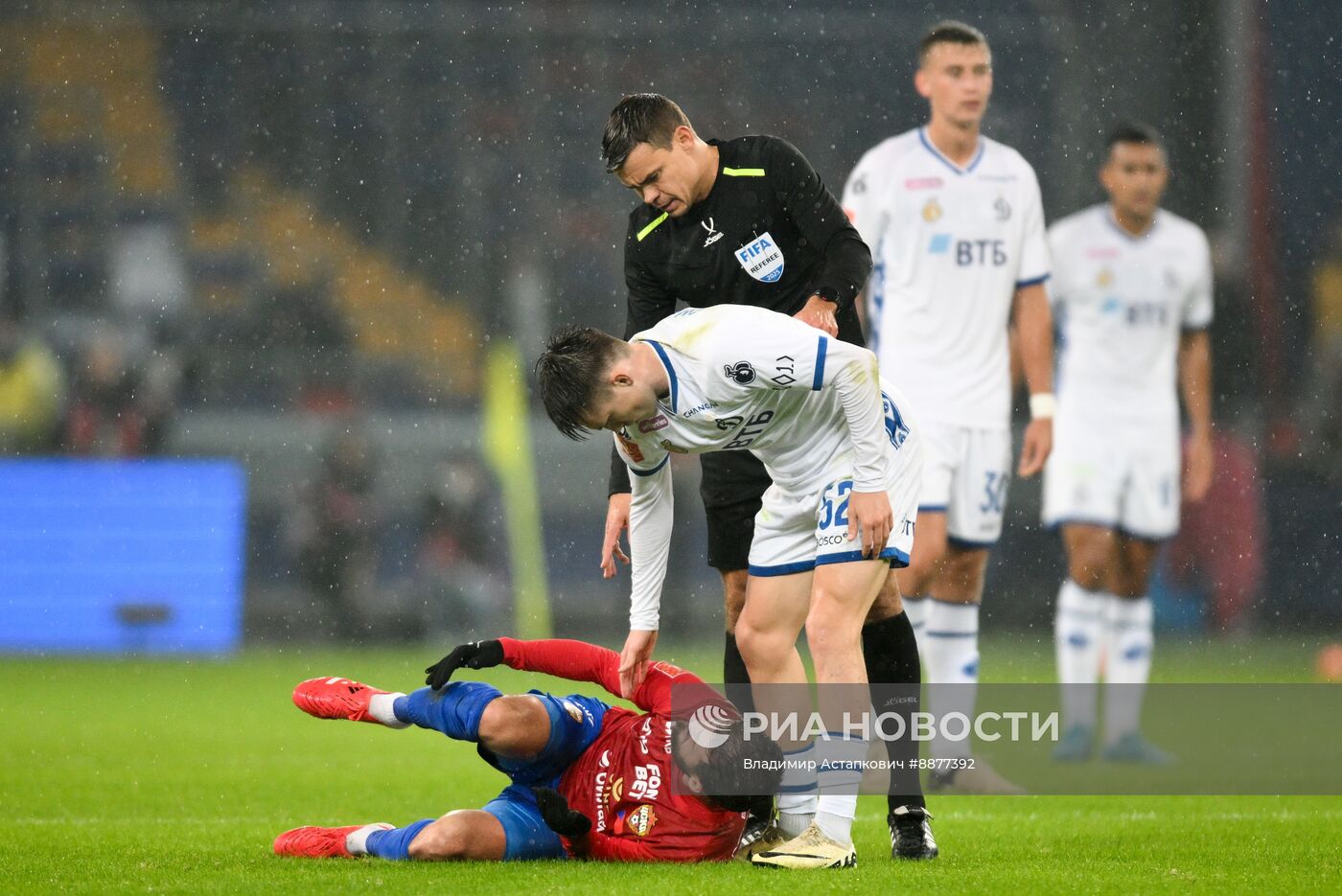 Футбол. Кубок России. Матч ЦСКА - "Динамо"