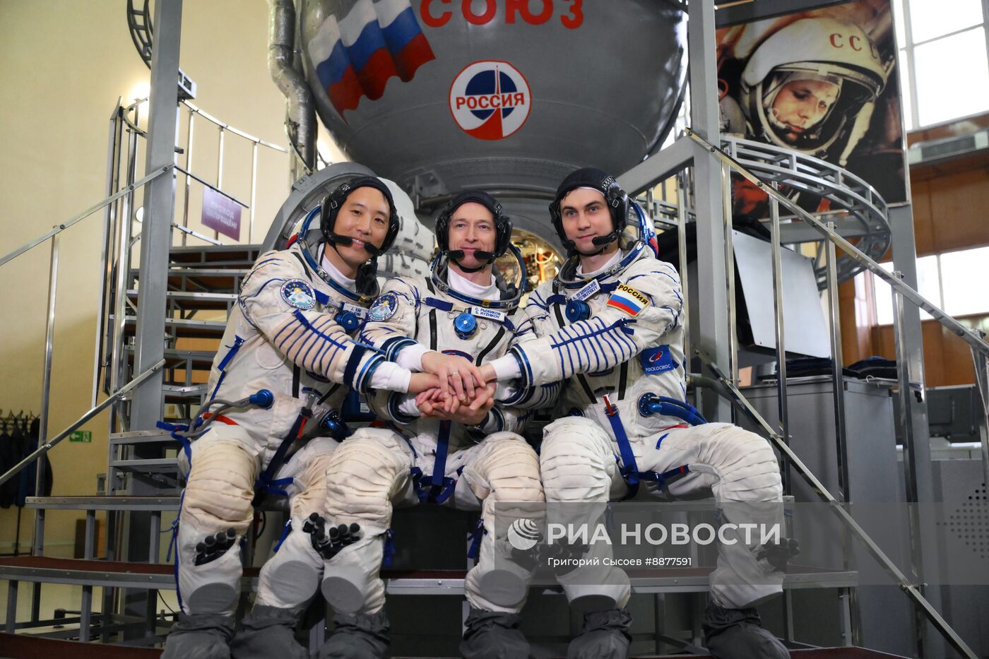 Комплексная тренировка экипажа МКС-73