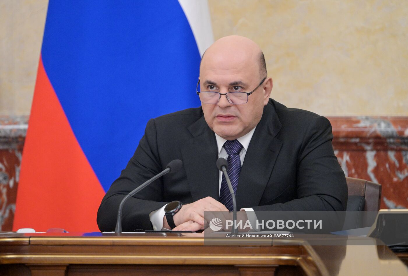 Премьер-министр Михаил Мишустин провел заседание правительства РФ
