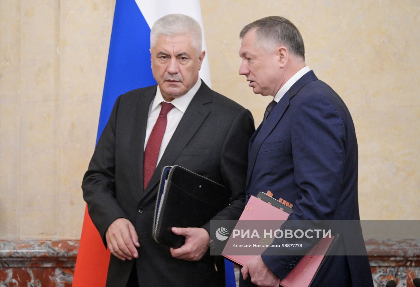 Премьер-министр Михаил Мишустин провел заседание правительства РФ