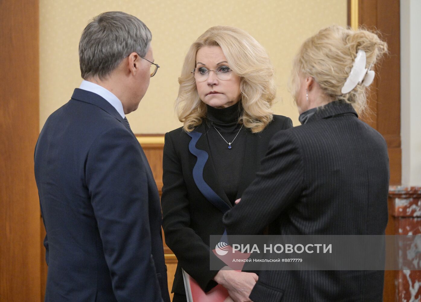 Премьер-министр Михаил Мишустин провел заседание правительства РФ