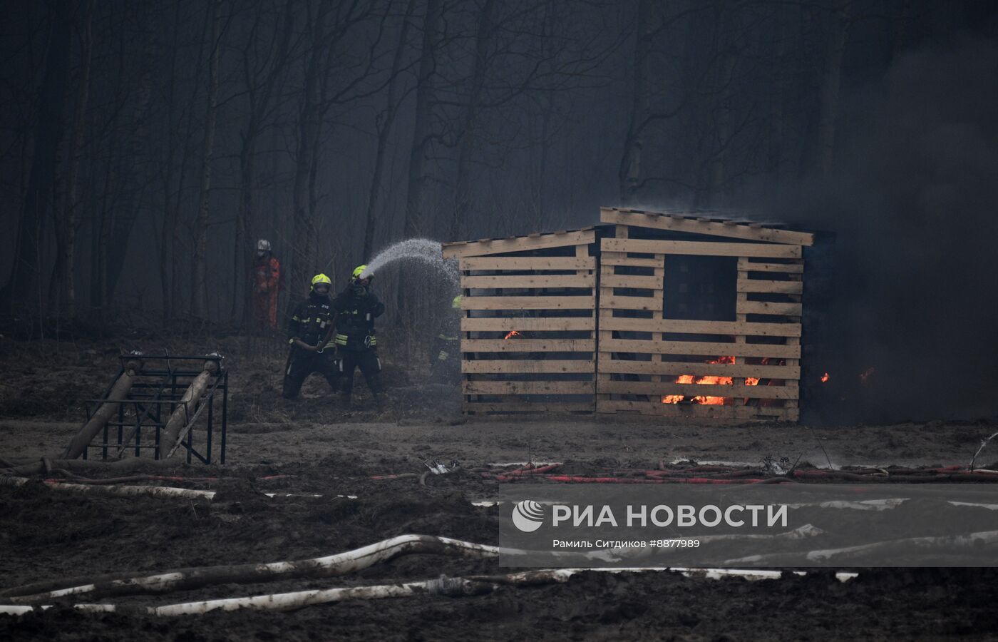 Учения по тушению лесных и торфяных пожаров