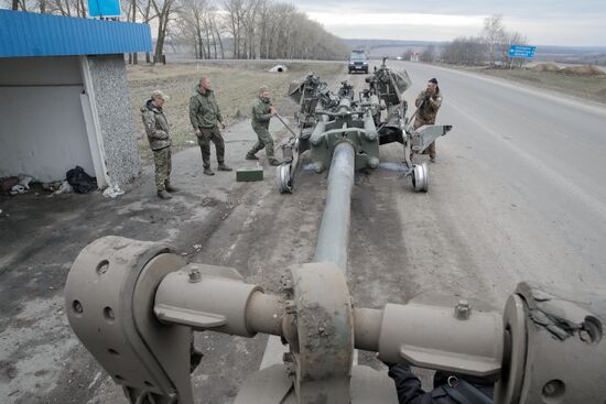 Российские военные в освобожденной Судже