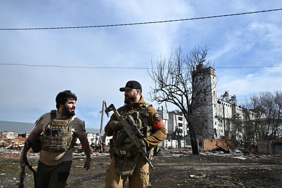 Российские военные в освобожденной Судже