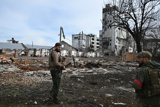 Российские военные в освобожденной Судже