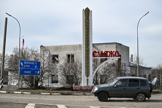 Российские военные в освобожденной Судже