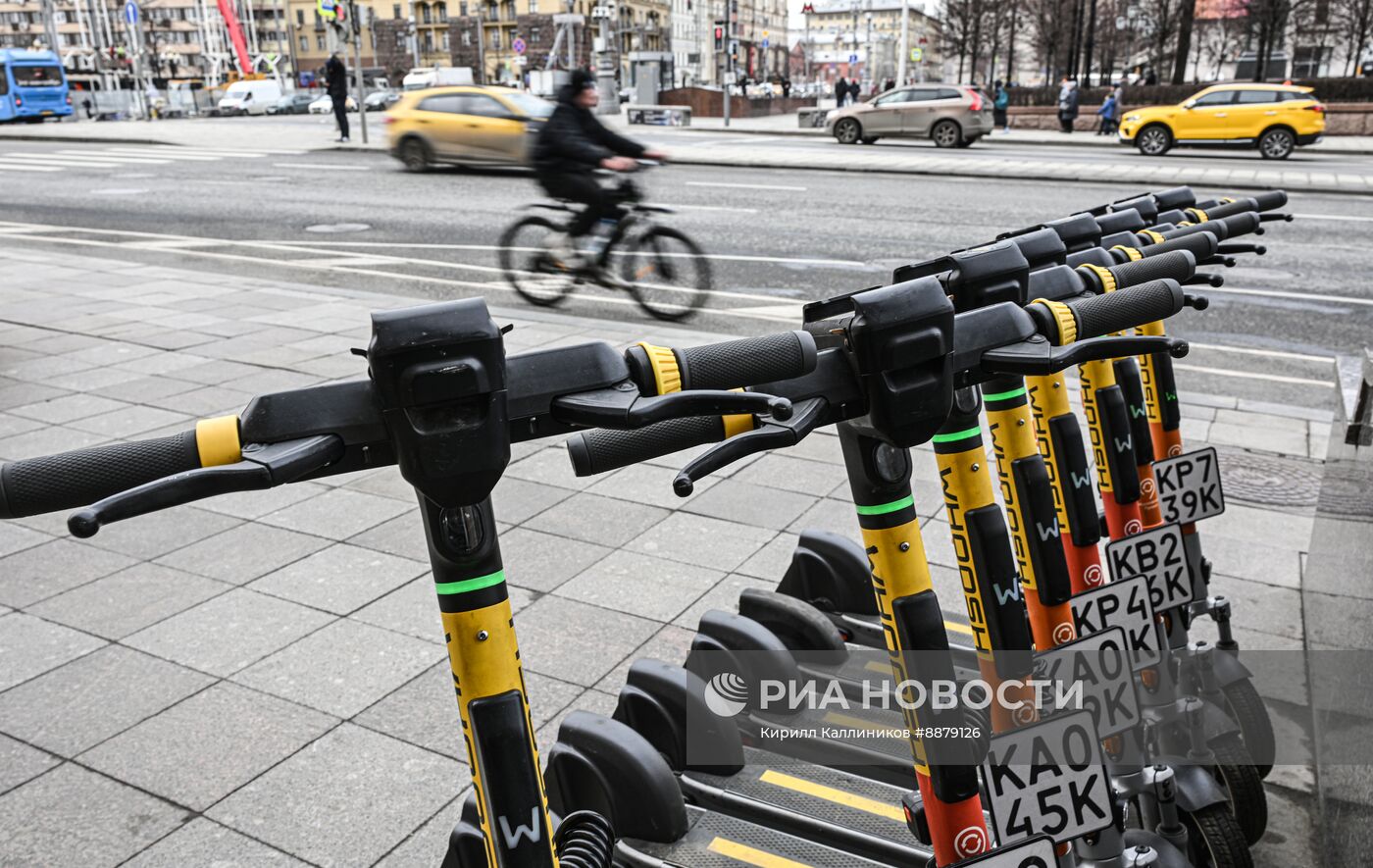 Открытие сезона велопроката и аренды электросамокатов в Москве