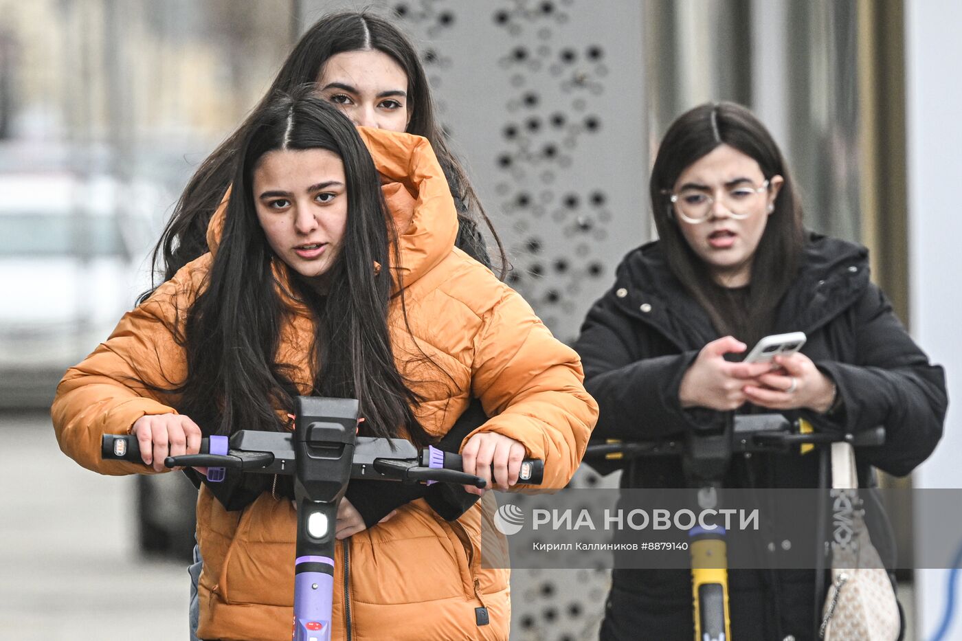 Открытие сезона велопроката и аренды электросамокатов в Москве