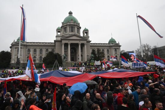 Протесты в Белграде