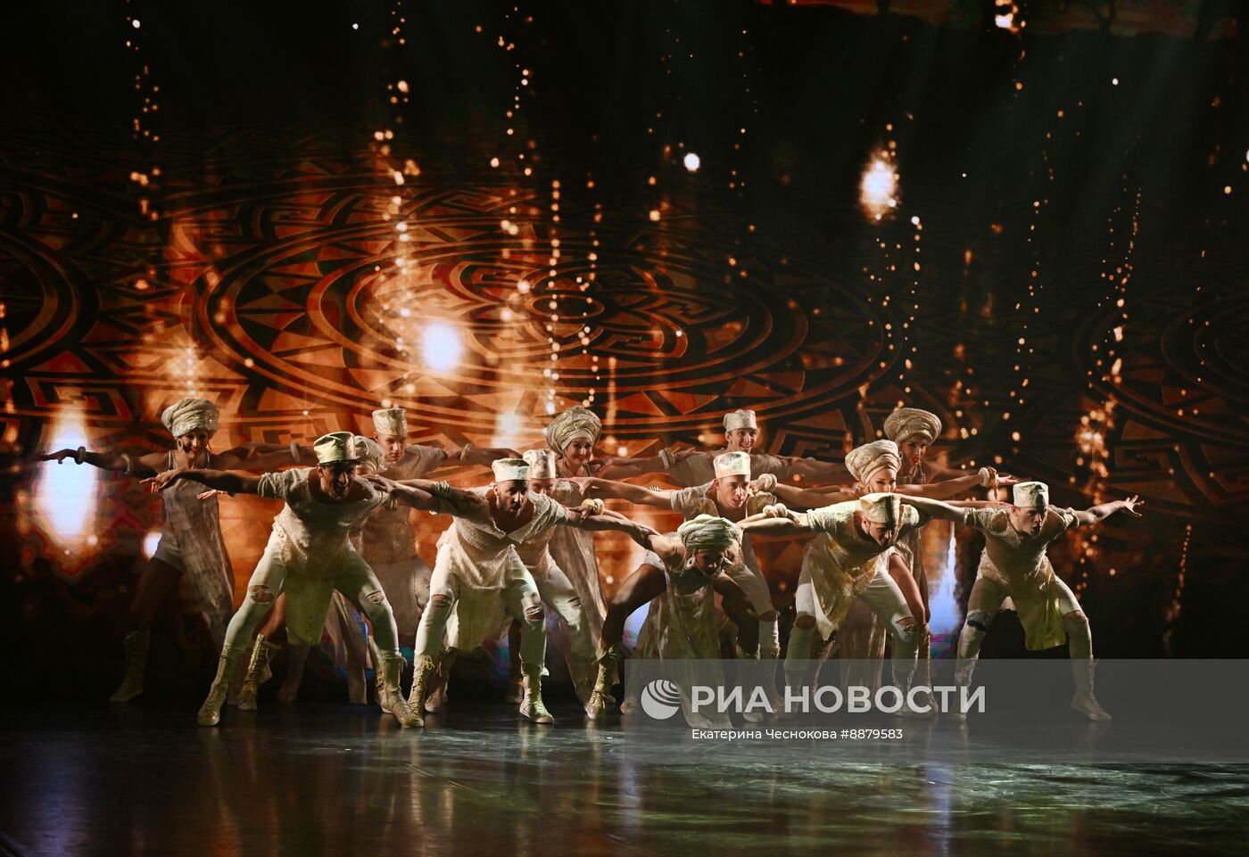 Спектакль "И приснится же такое..." в театре танца Аллы Духовой