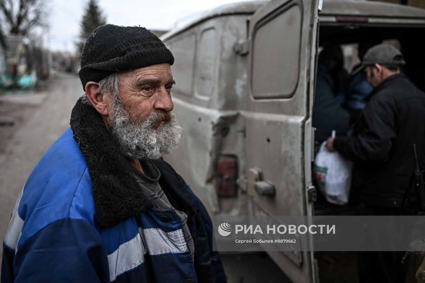 Эвакуация мирных жителей из Суджи спецназом "Ахмат"