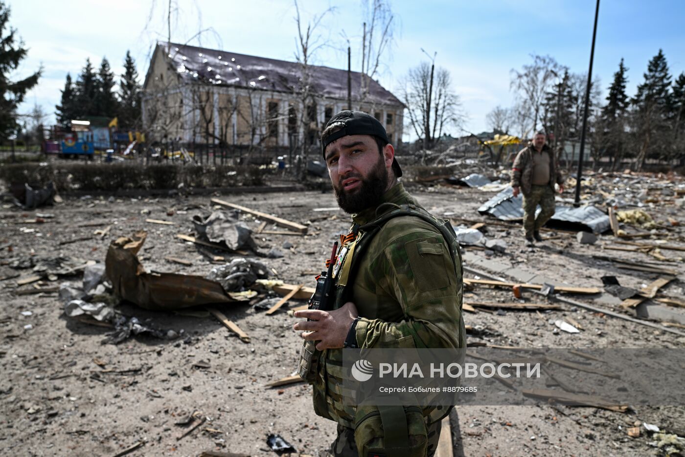 Российские военные в освобожденной Судже