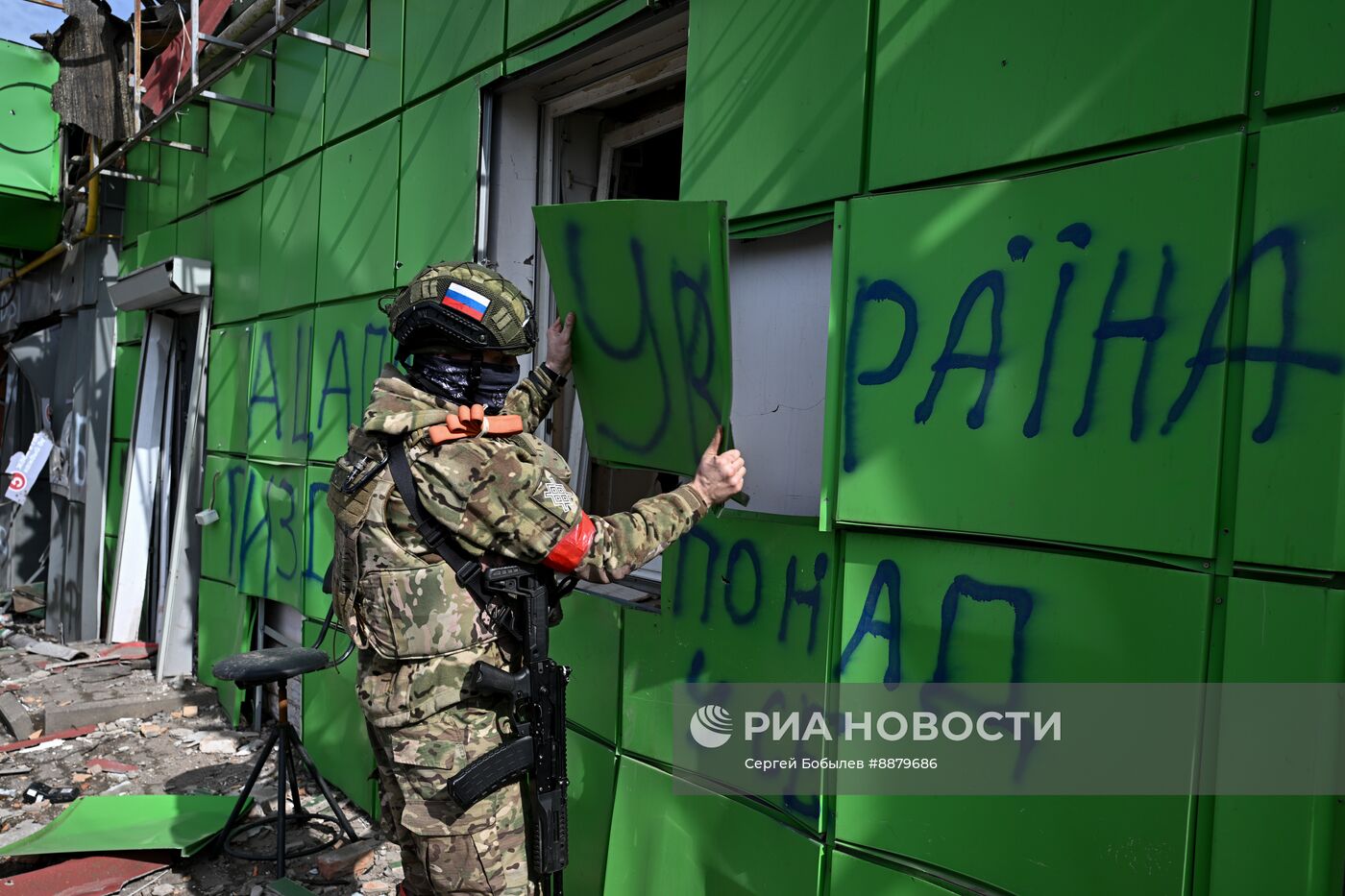 Российские военные в освобожденной Судже