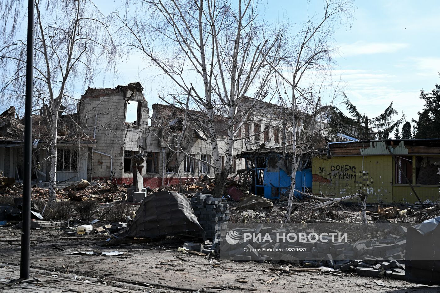 Российские военные в освобожденной Судже