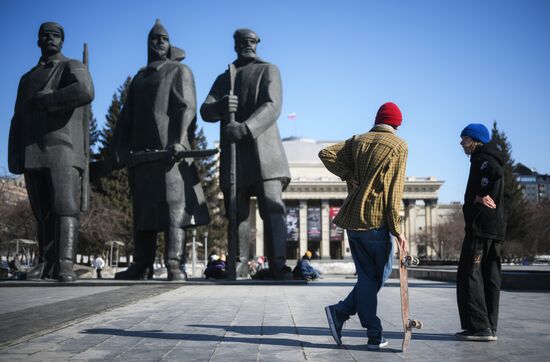 Теплая погода в Новосибирске