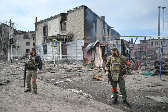 Российские военные в освобожденной Судже