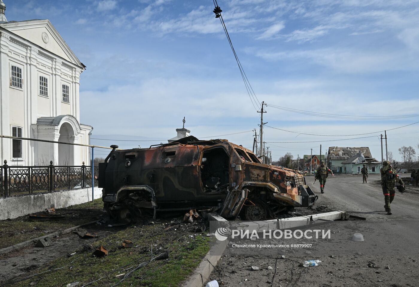 Российские военные в освобожденной Судже