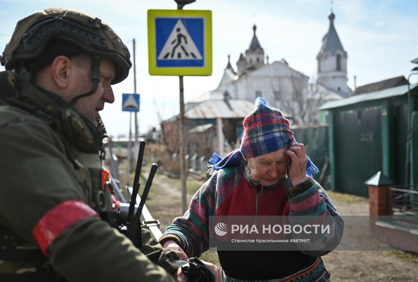 Эвакуация мирных жителей из Суджи