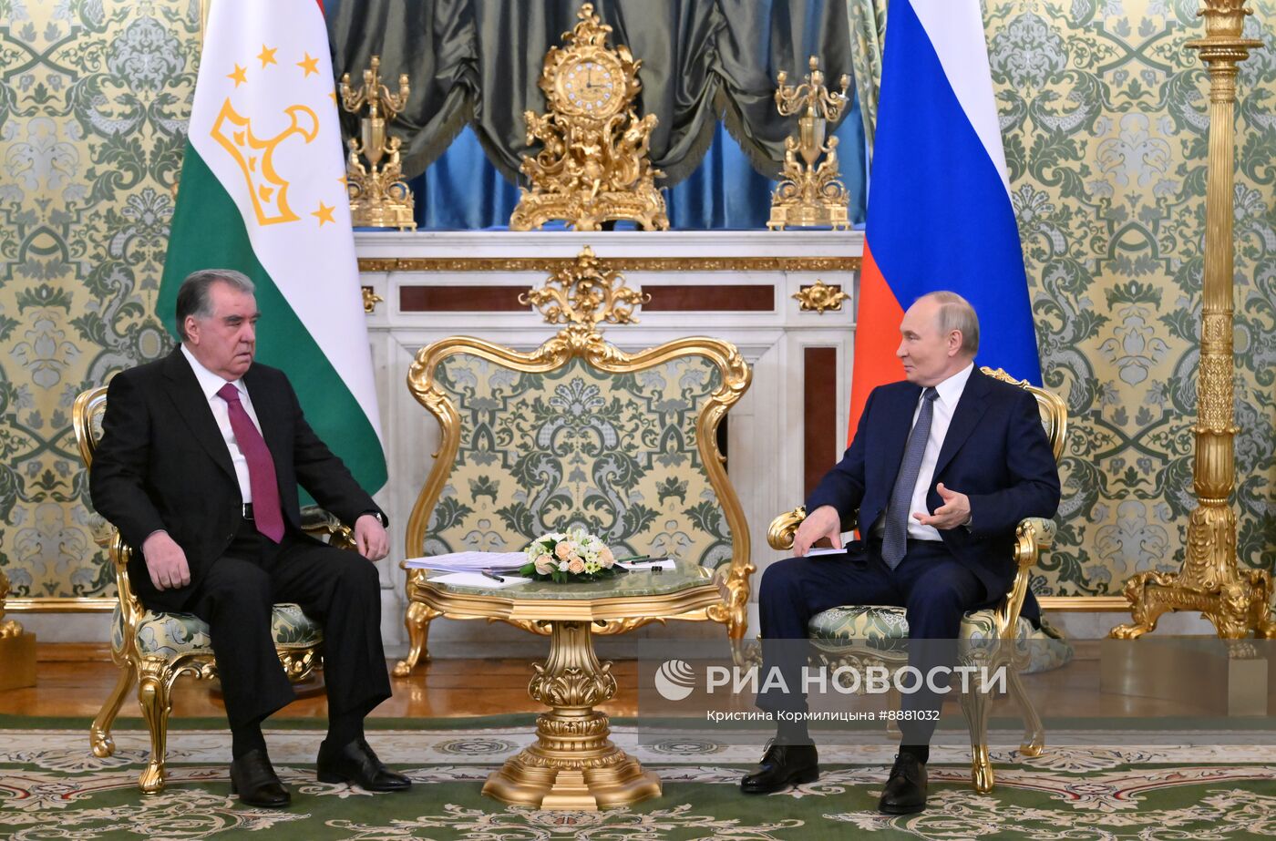 Встреча президента Владимира Путина с президентом Таджикистана Эмомали Рахмоном