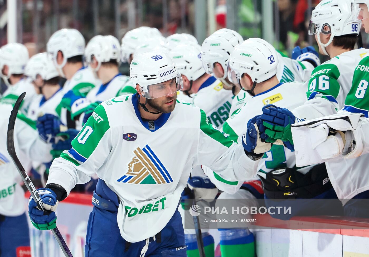 Хоккей. КХЛ. Матч "Автомобилист" - "Салават Юлаев"