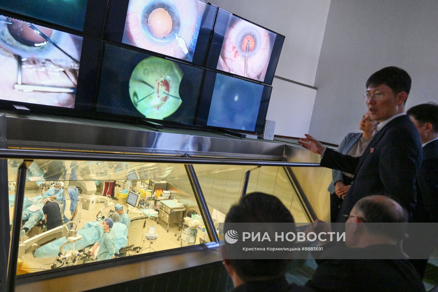 Делегация КНДР посетила Медицинский центр им. С. Федорова Минздрава России