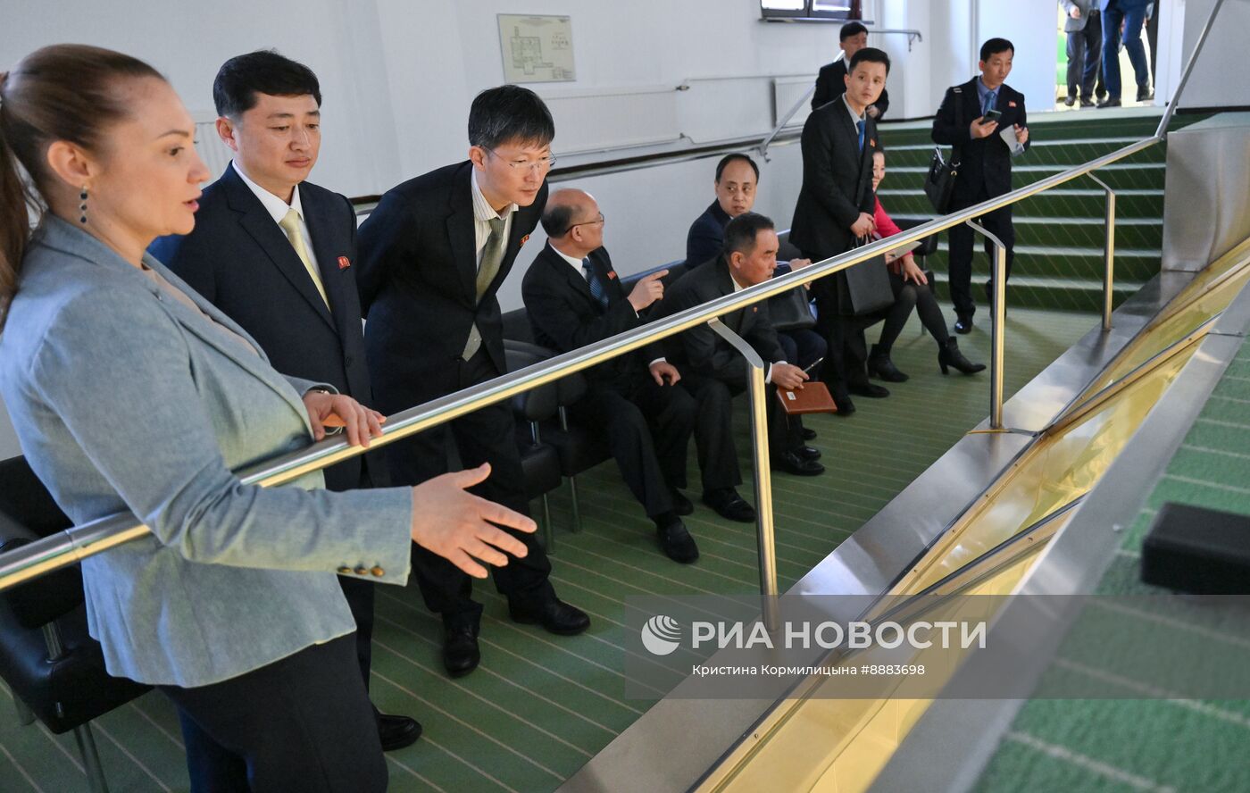 Делегация КНДР посетила Медицинский центр им. С. Федорова Минздрава России