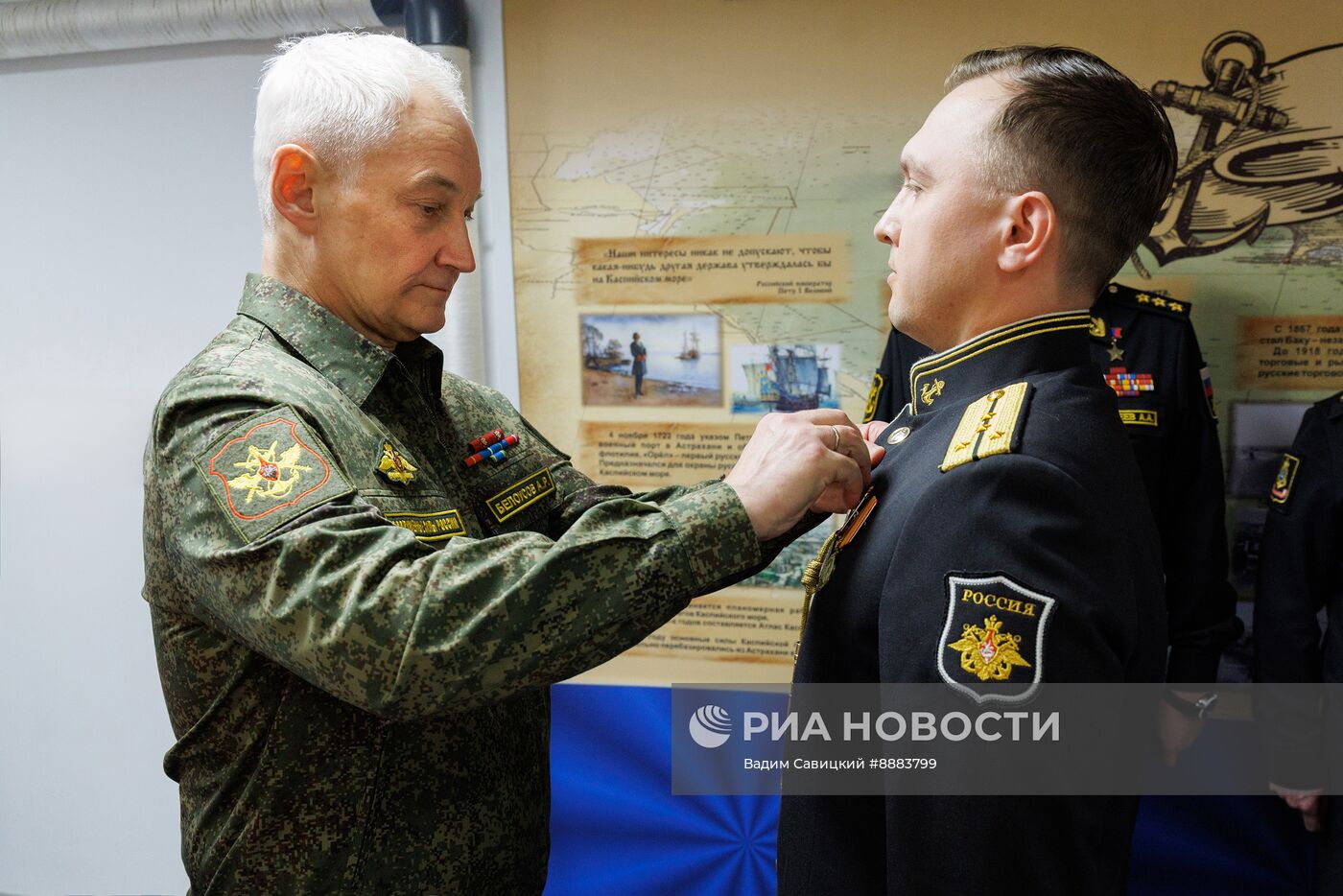 Министр обороны РФ А. Белоусов проинспектировал объекты инфраструктуры Каспийской флотилии