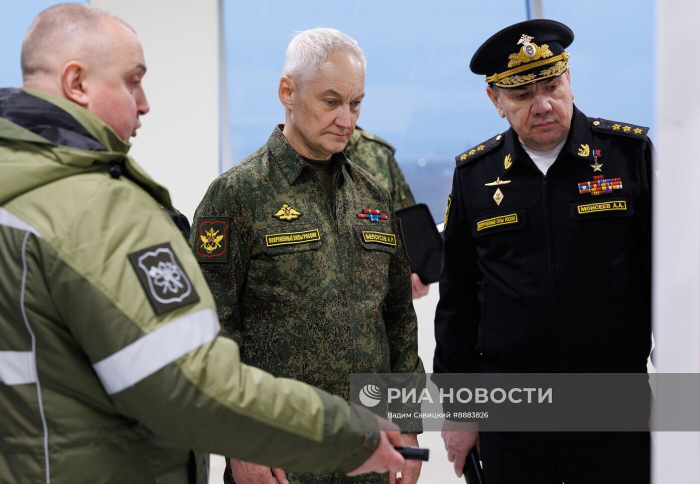 Министр обороны РФ А. Белоусов проинспектировал объекты инфраструктуры Каспийской флотилии