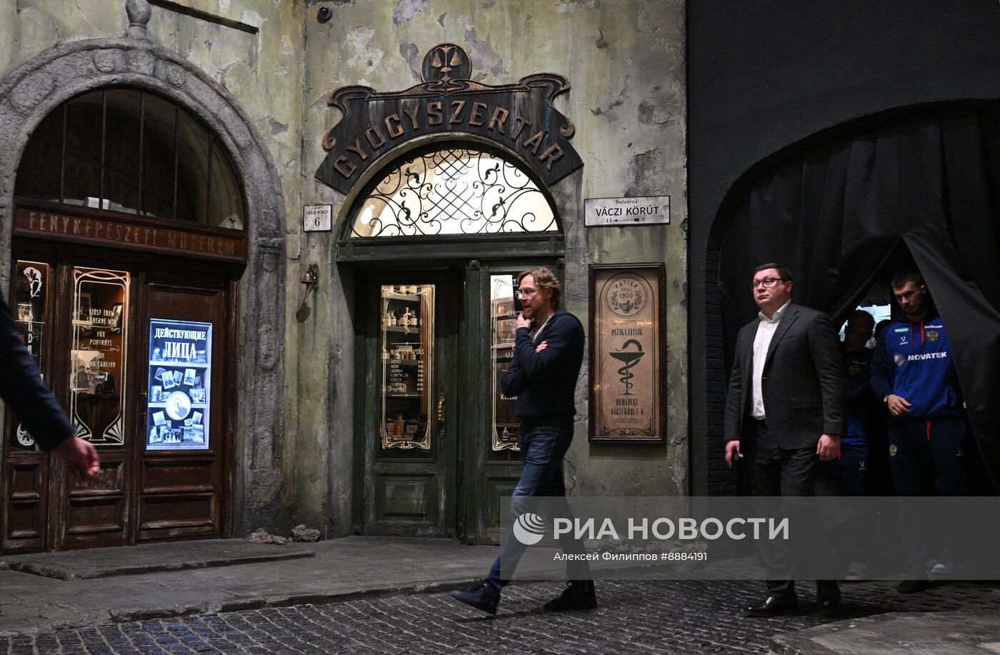 Сборная России по футболу посетила Музей Победы на Поклонной горе