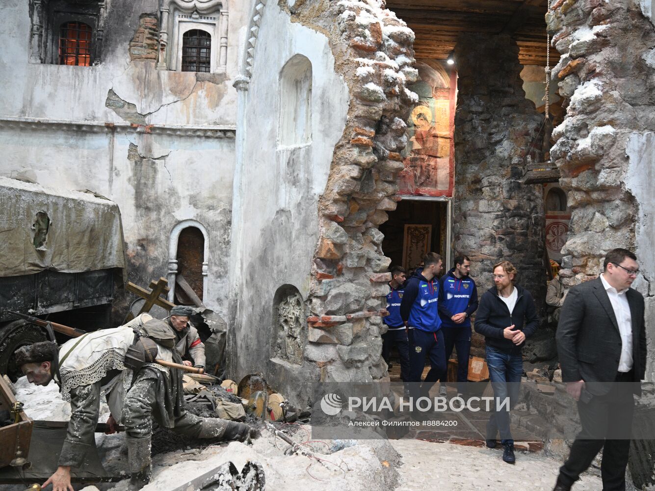 Сборная России по футболу посетила Музей Победы на Поклонной горе