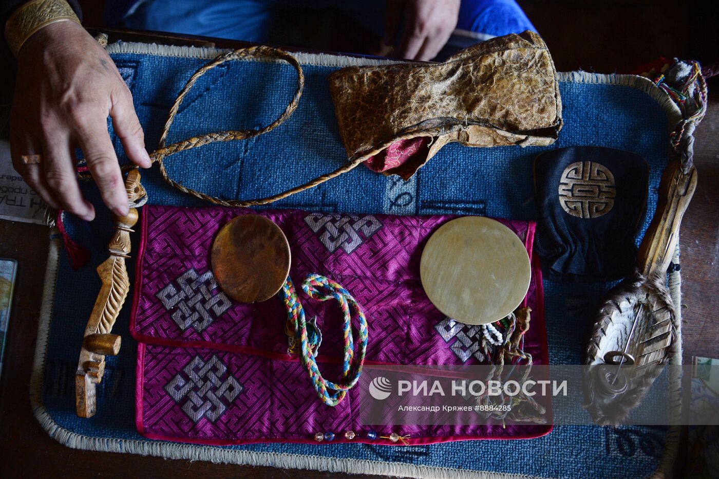 Фотопроект Территория настоящего. Между двух миров.Тувинские шаманы